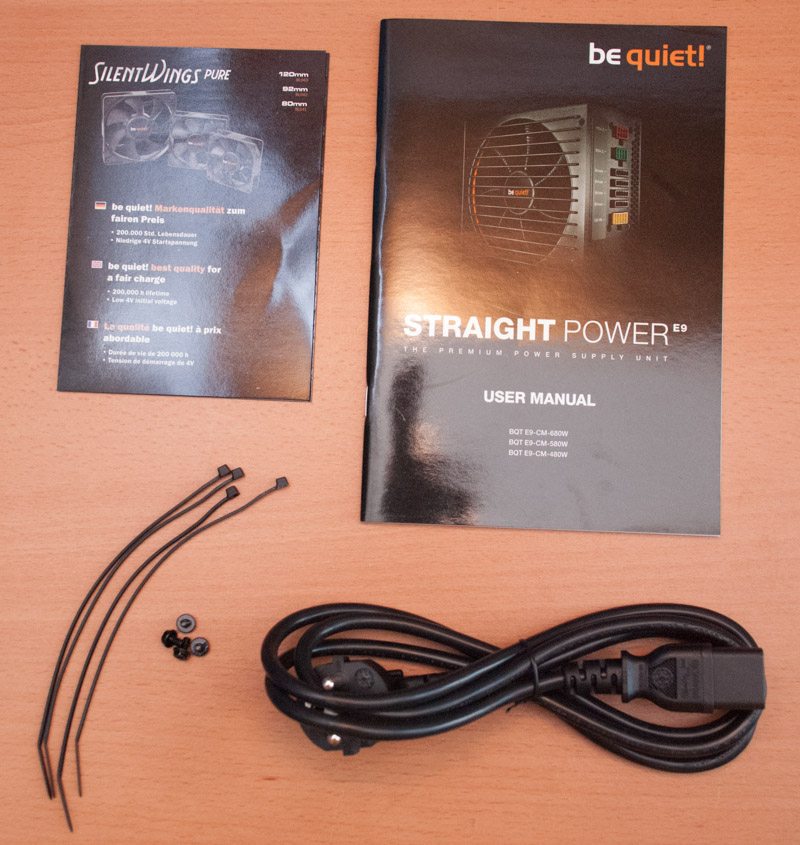 Packaging and Contents Be Quiet Straight Power 680W (3)