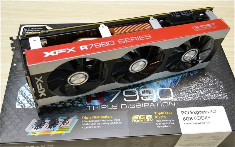 XFX-Radeon-HD-7990-Triple-Dissipation-_2