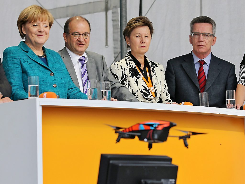Merkel on campaign trail in Dresden