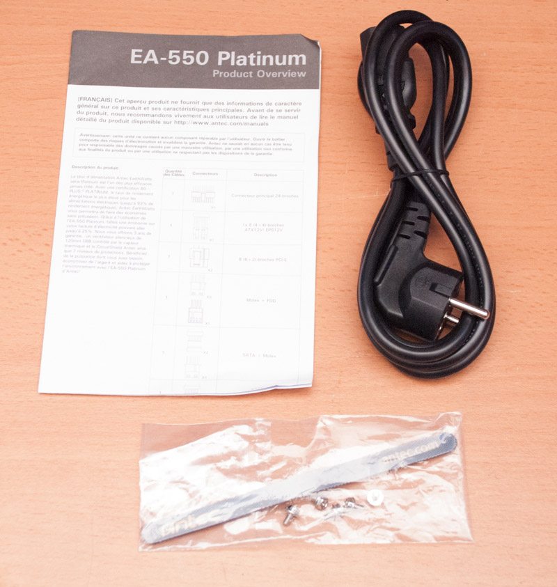 Antec EarthWatts Platinum 550W (3)