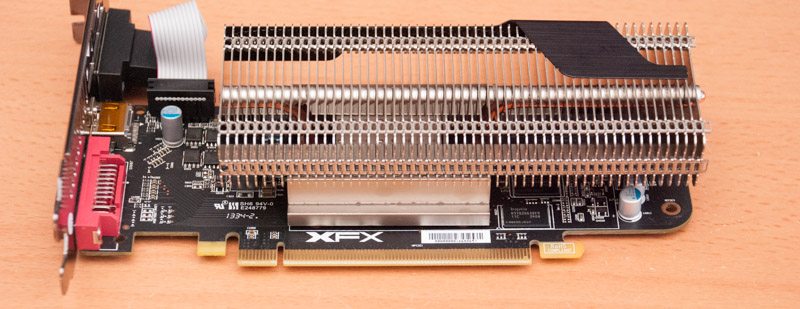 XFX R7 240 Core Edition (11)