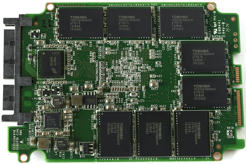 AMD-r7-open-side1