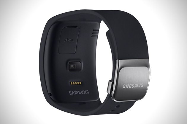 Samsung-Curved-Gear-S-Smartwatch-3