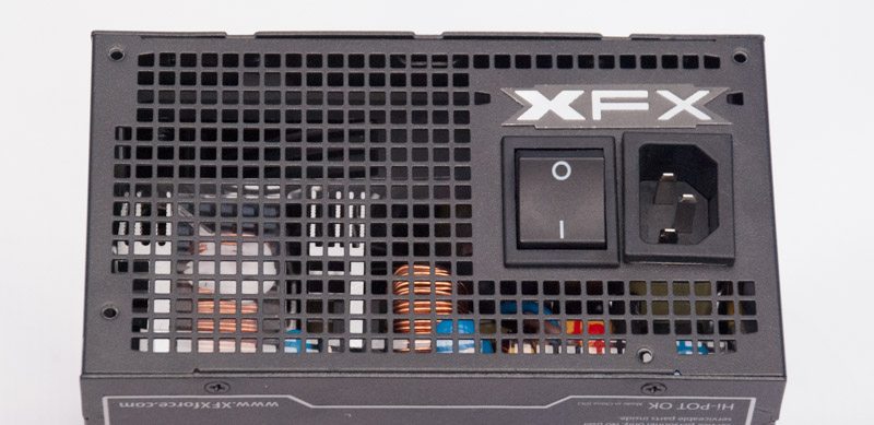 XFX PRO 1250W (11)