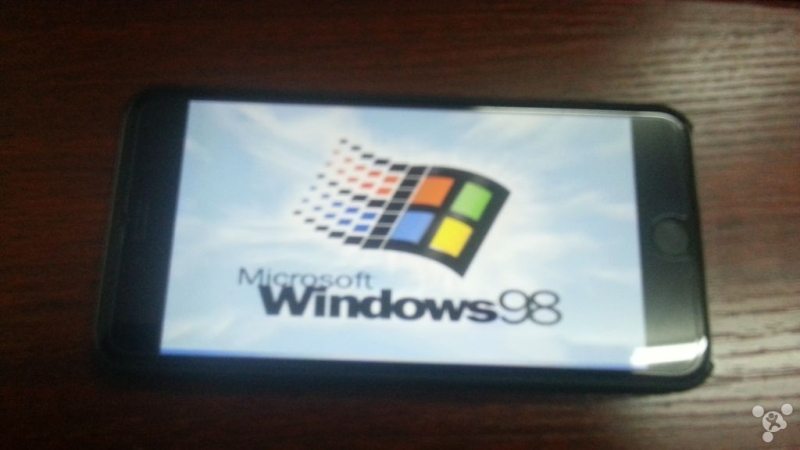 Windows 98 iphone