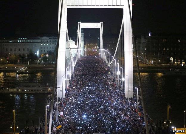 hungary_internet_tax_protest