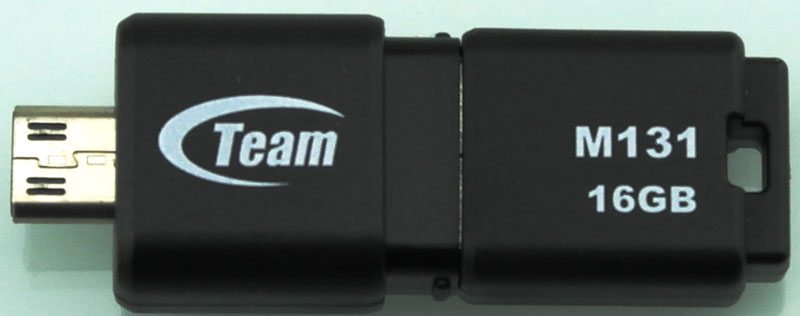 TeamGroup_M131_Dual_USB2_Flashdrive-Photo-front