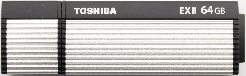 Toshiba_TransMemory_EXII-Photo-top