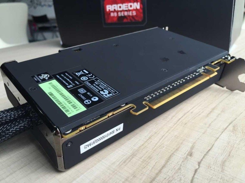 AMD-Radeon-R9-Fury-X-review-sample-12