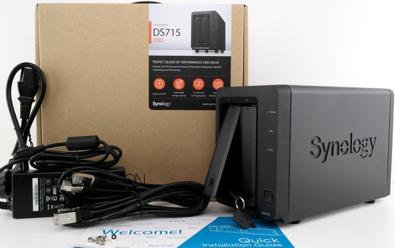 Synology_DS715-Photo-box-content-one