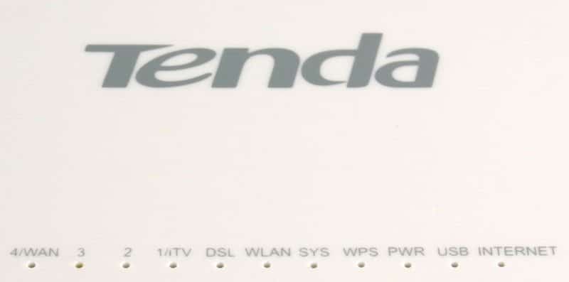Tenda_D301_ADSL2pModemRouter-Photo-LEDS