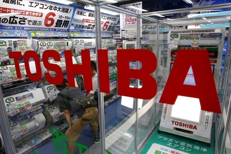 Toshiba Drops Chip Production