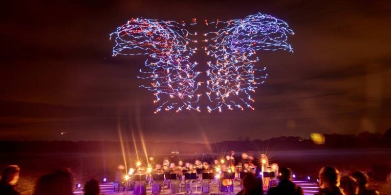 Intel Powered Drone Swarm Dances Like Stars In The Sky