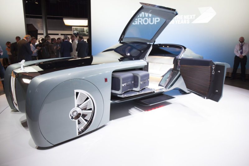 Rolls-Royce wants to make everyone feel like a royal in their new driverless car