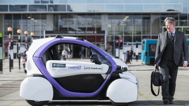 First Driverless Electric Car Tested in the UK