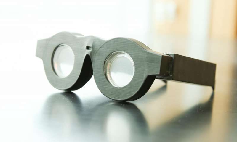 New Smart Glasses Prototype Boasts Auto-focus Capability