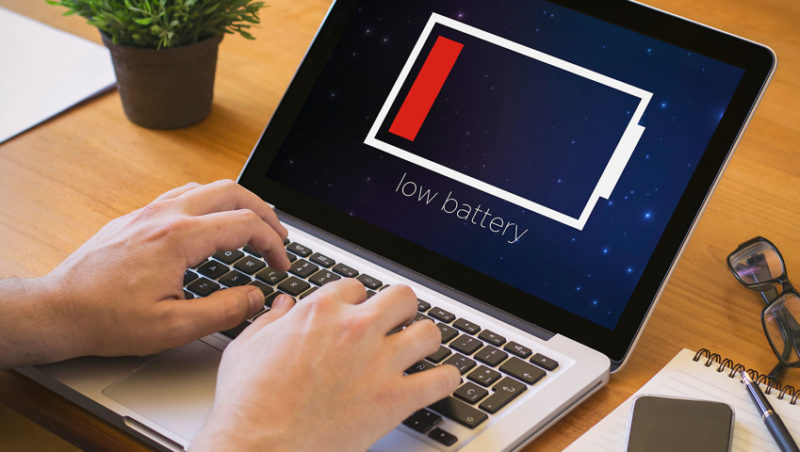 Laptop Makers Wildly Overstating Battery Life