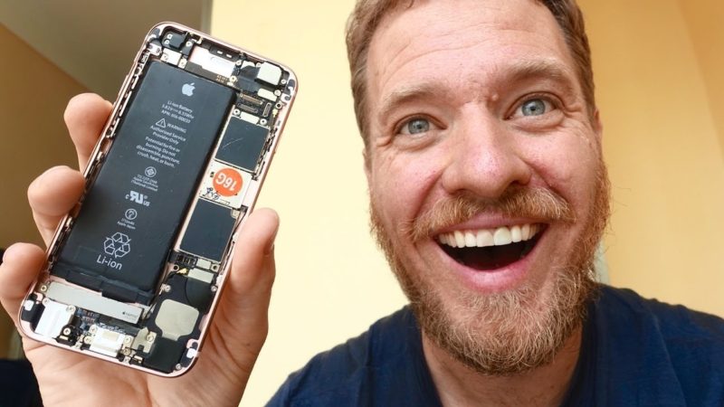 Man Builds a Working iPhone from Parts Bought on Chinese Gray Market (VIDEO)