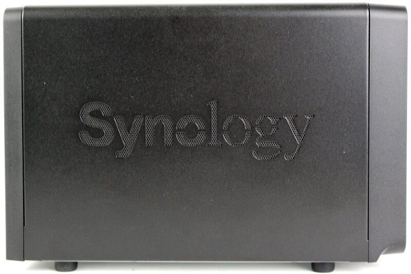 Synology DS716pII Photo side 2