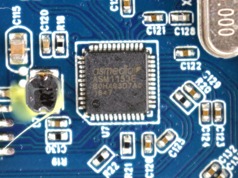 Noontec TerraMaster D5-300C Photo closeup chip asm1153e
