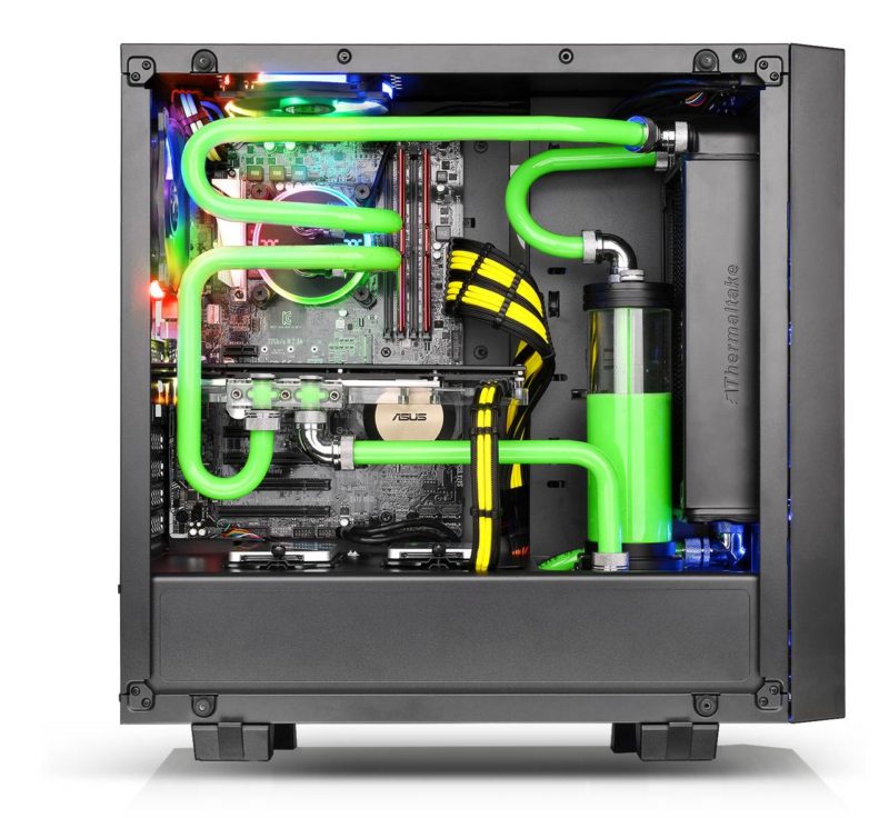 Thermaltake Core G21 Tempered Glass Edition Mid-Tower Chassis has excellent expandability