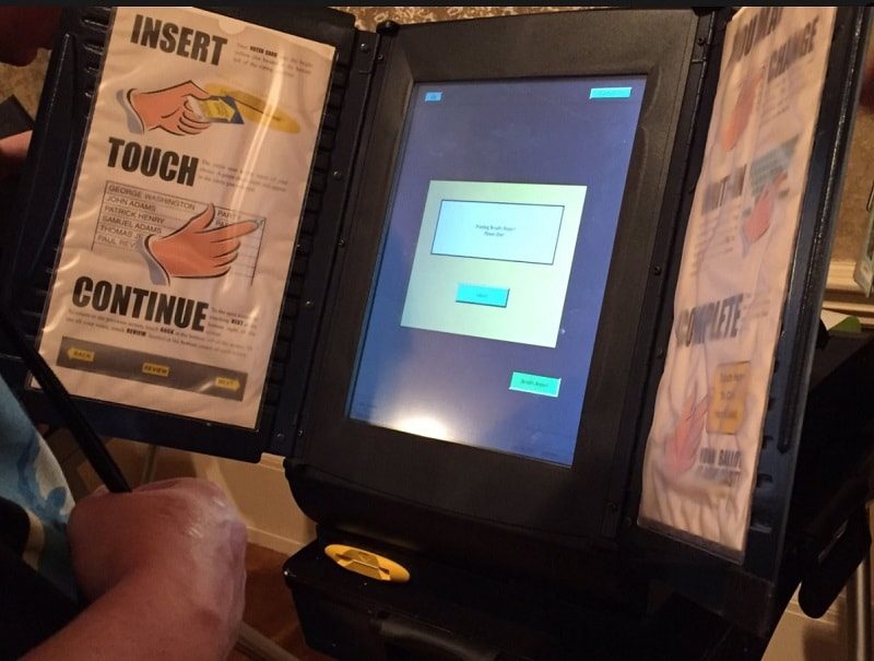 US Voting Machines Hacked in Minutes at DEF CON
