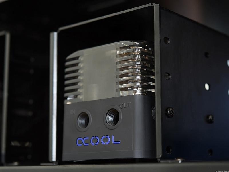 Alphacool Introduces Eisstation Series Compact Reservoirs