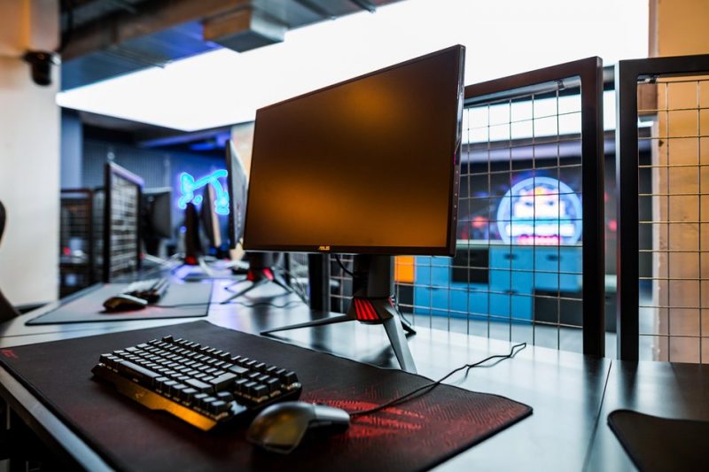 ASUS Hardware Powers Red Bull's Gaming Sphere in London PC