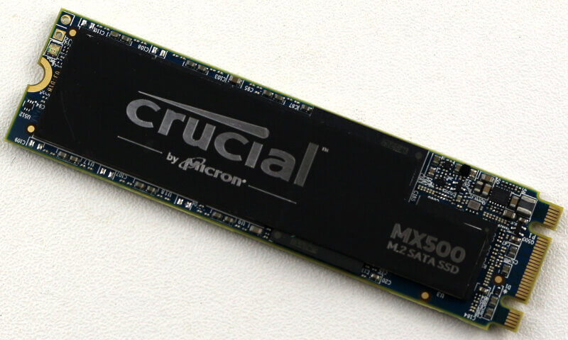 Crucial MX500 M2 1TB Photo view top angle 1