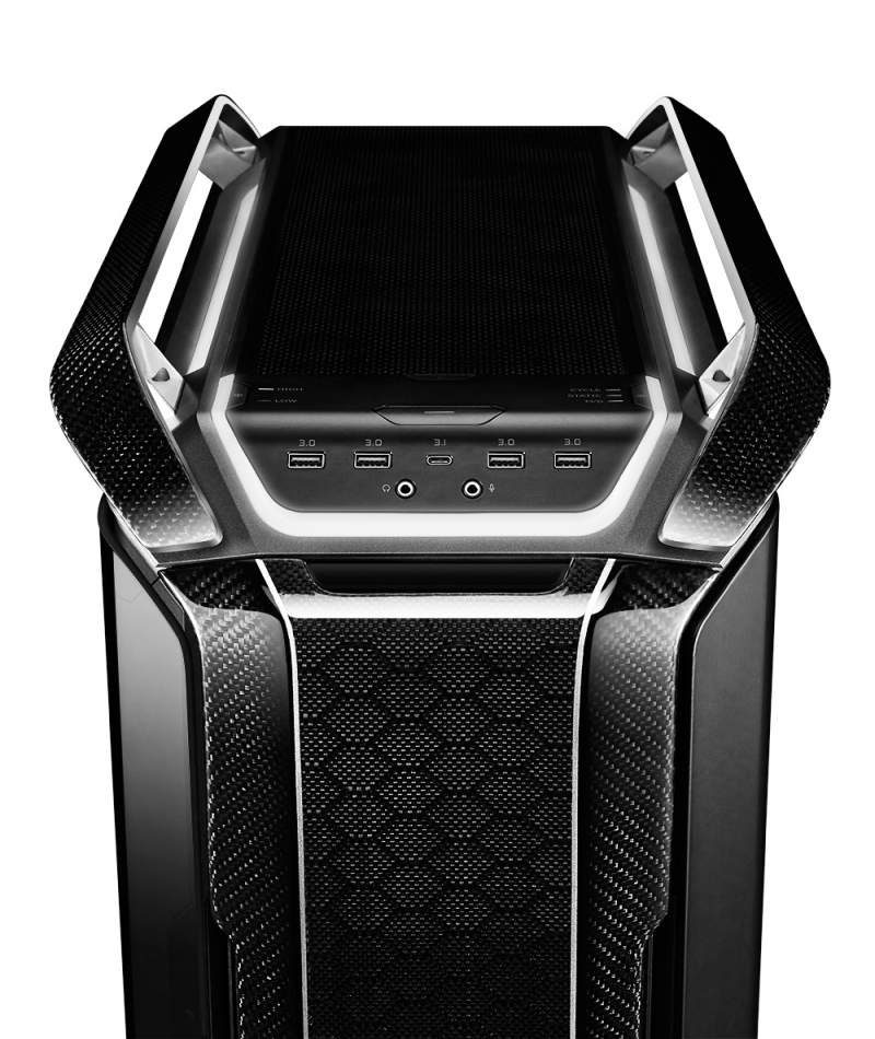 Cooler Master Debuts the C700P Carbon Limited Edition Case