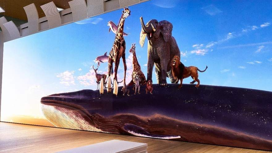 Sony Unveils 16K Screen that is Two Storeys Tall and Longer than a Bus