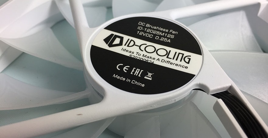 ID-Cooling Zoomflow 360X Snow Edition AIO Cooler