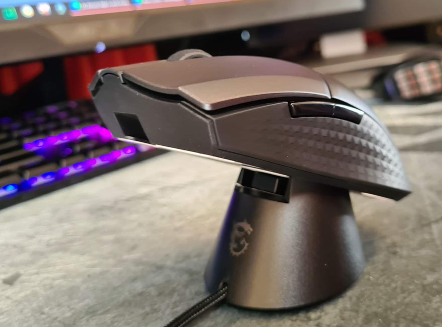 MSI Clutch GM41 Lightweight Wireless Mouse Review