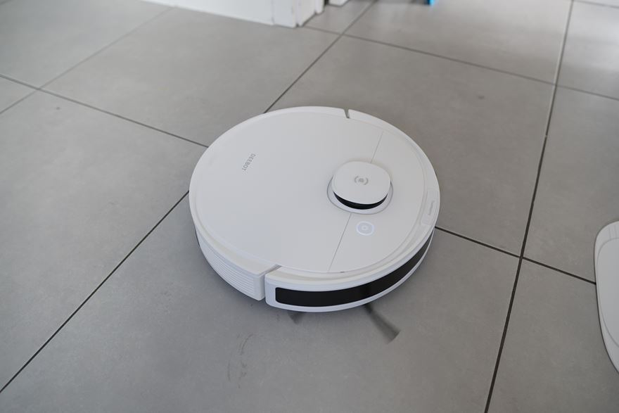 ECOVACS DEEBOT N8+ Featured Image