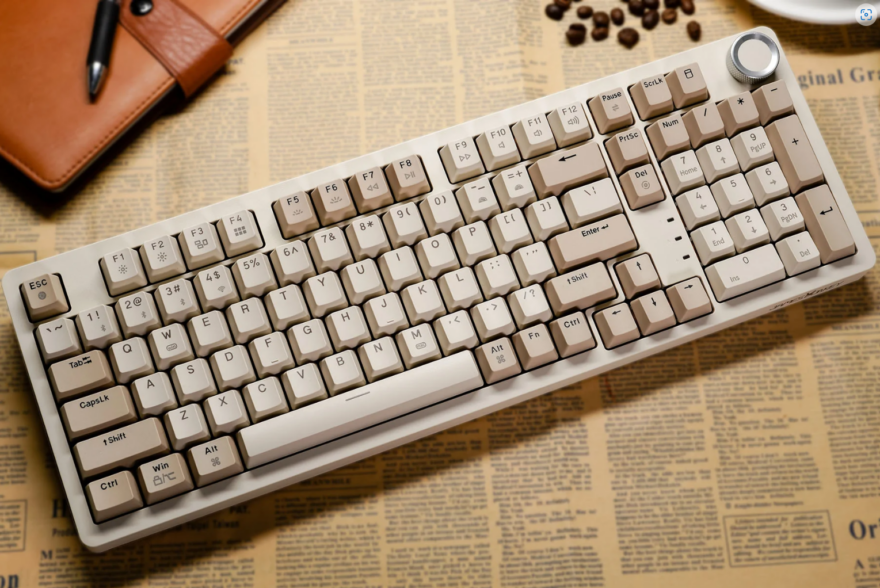 Meet My New Keyboard: The JAMESDONKEY RS2!